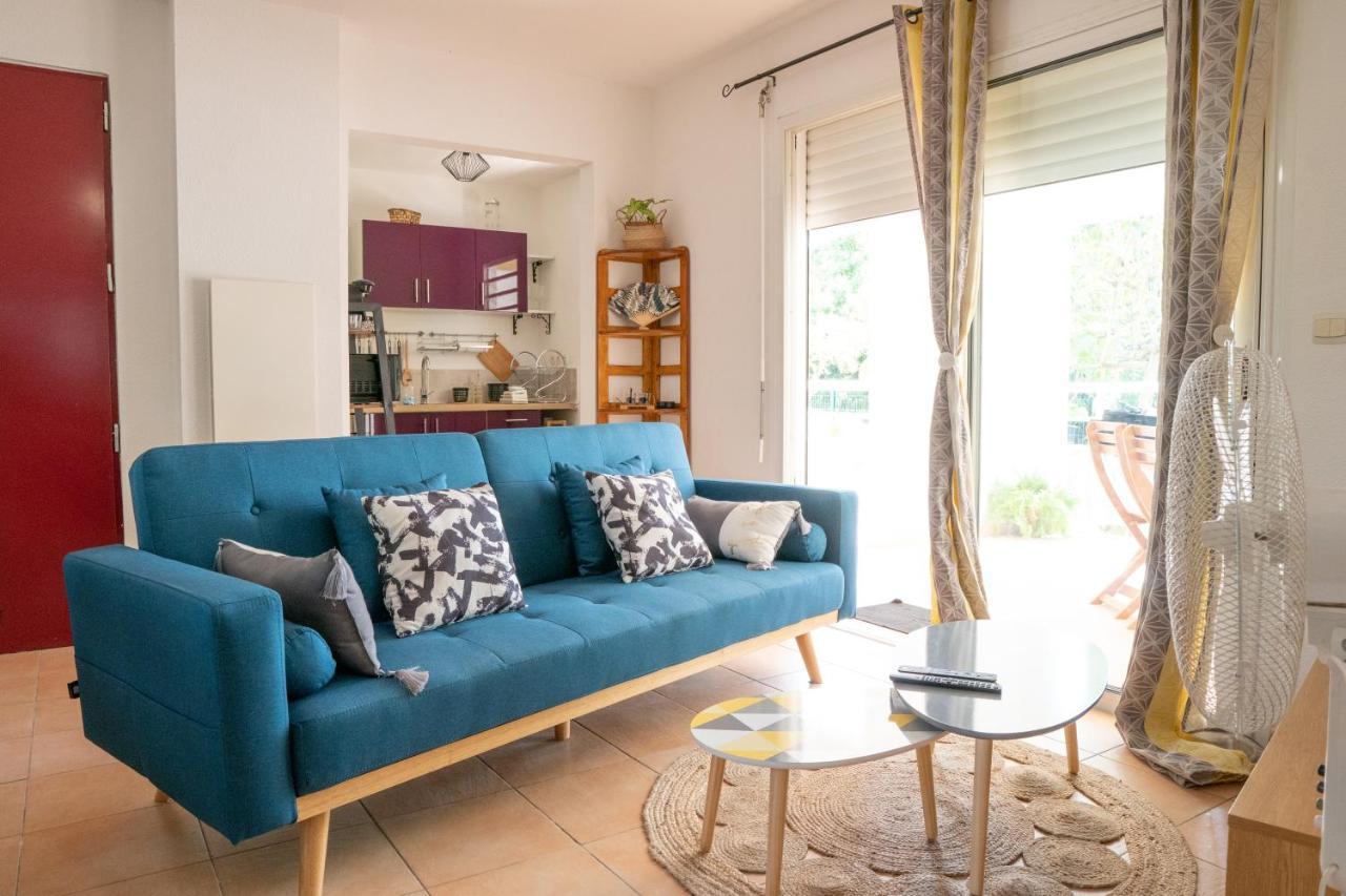 L'Ile Au Paon - Appartement T2 Avec Piscine Et Parking Les Abymes Exterior photo